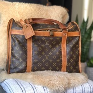 😍Generous Auth Vtg Louis Vuitton Bag!💗